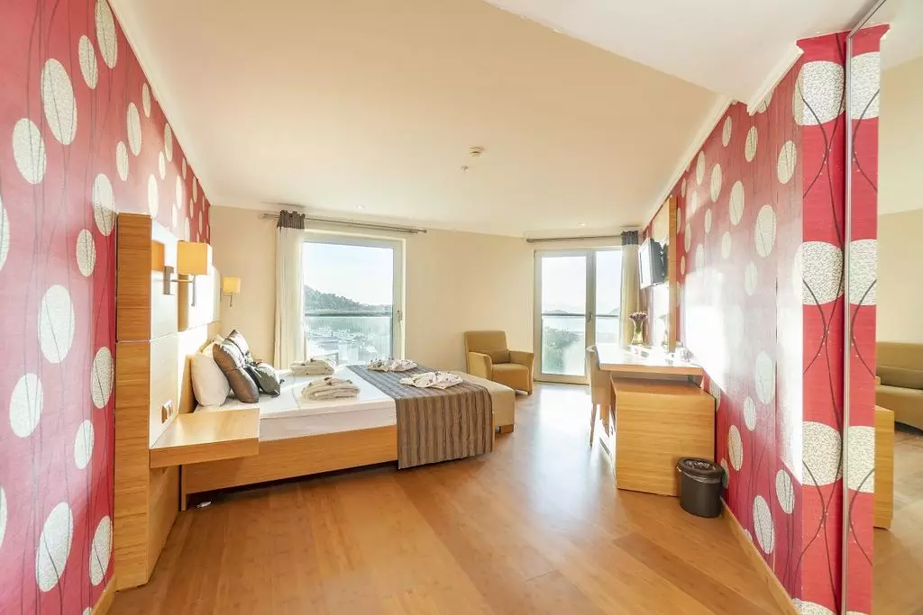 Maira Deluxe Resort Hotel Bodrum - mehrparvaz-450